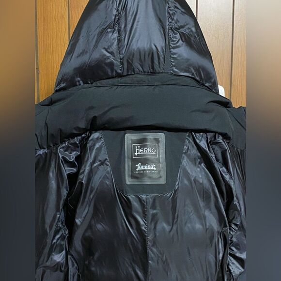 Herno Gore Fitted Windstopper Down Puffer Jacket size 40/us size 4 - Picture 10 of 13